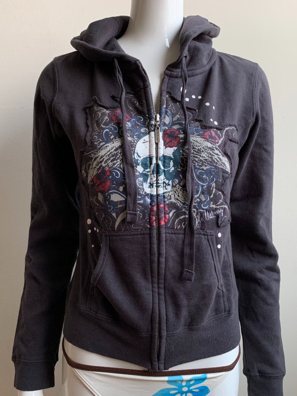 Billabong black skull print wings and roses zipper zip up hoodie sweater